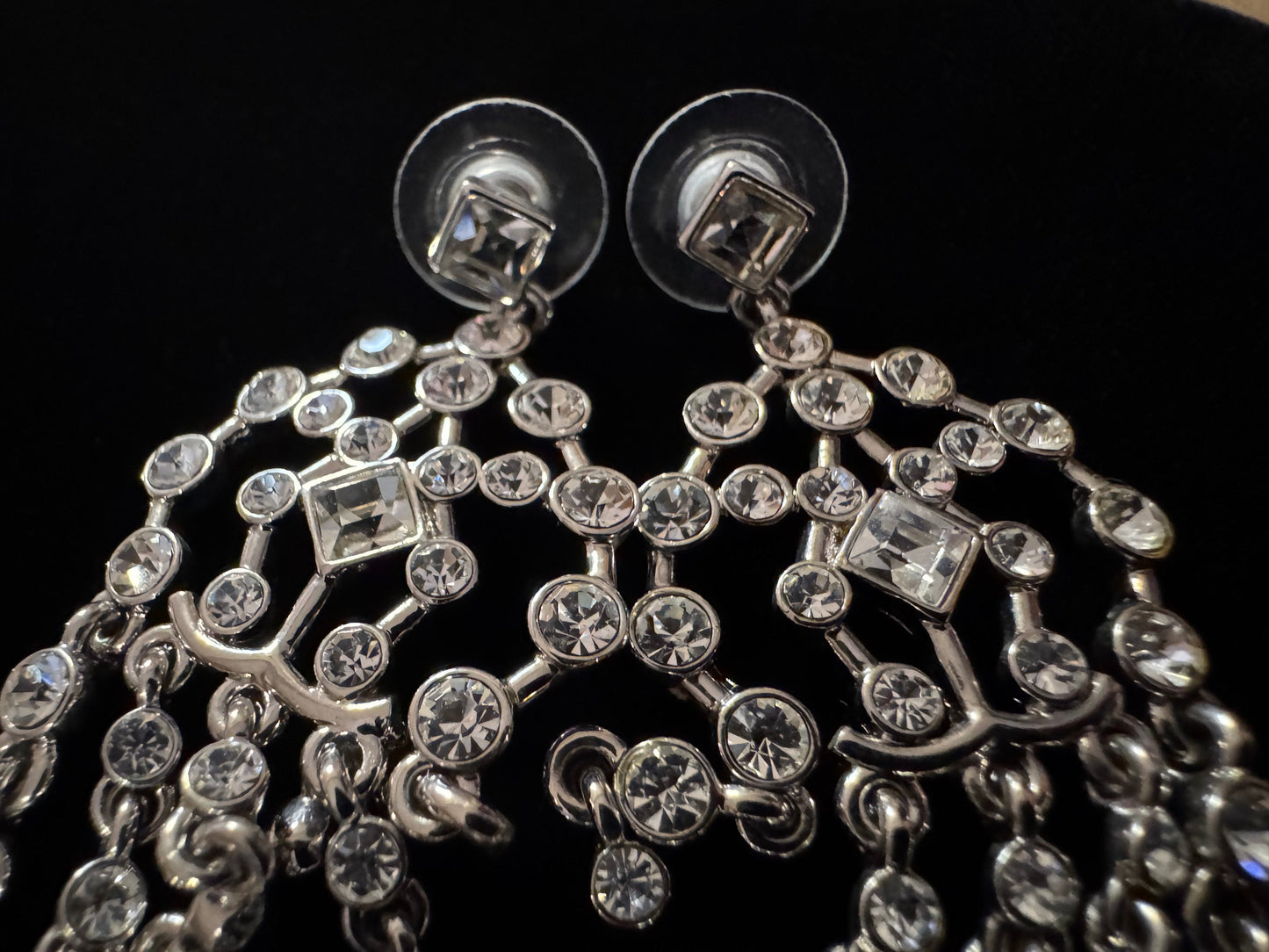 Vintage Silver-Toned Rhinestone Chandelier Earrings (Graziano Inspired)
