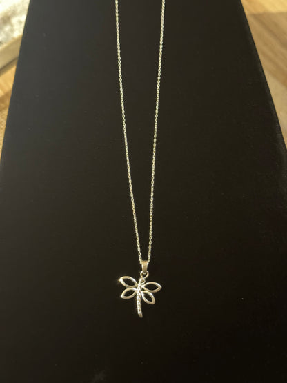 Vintage Sterling Silver Chain Dragonfly Pendant Necklace – 16"